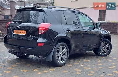 Позашляховик / Кросовер Toyota RAV4 2006 в 