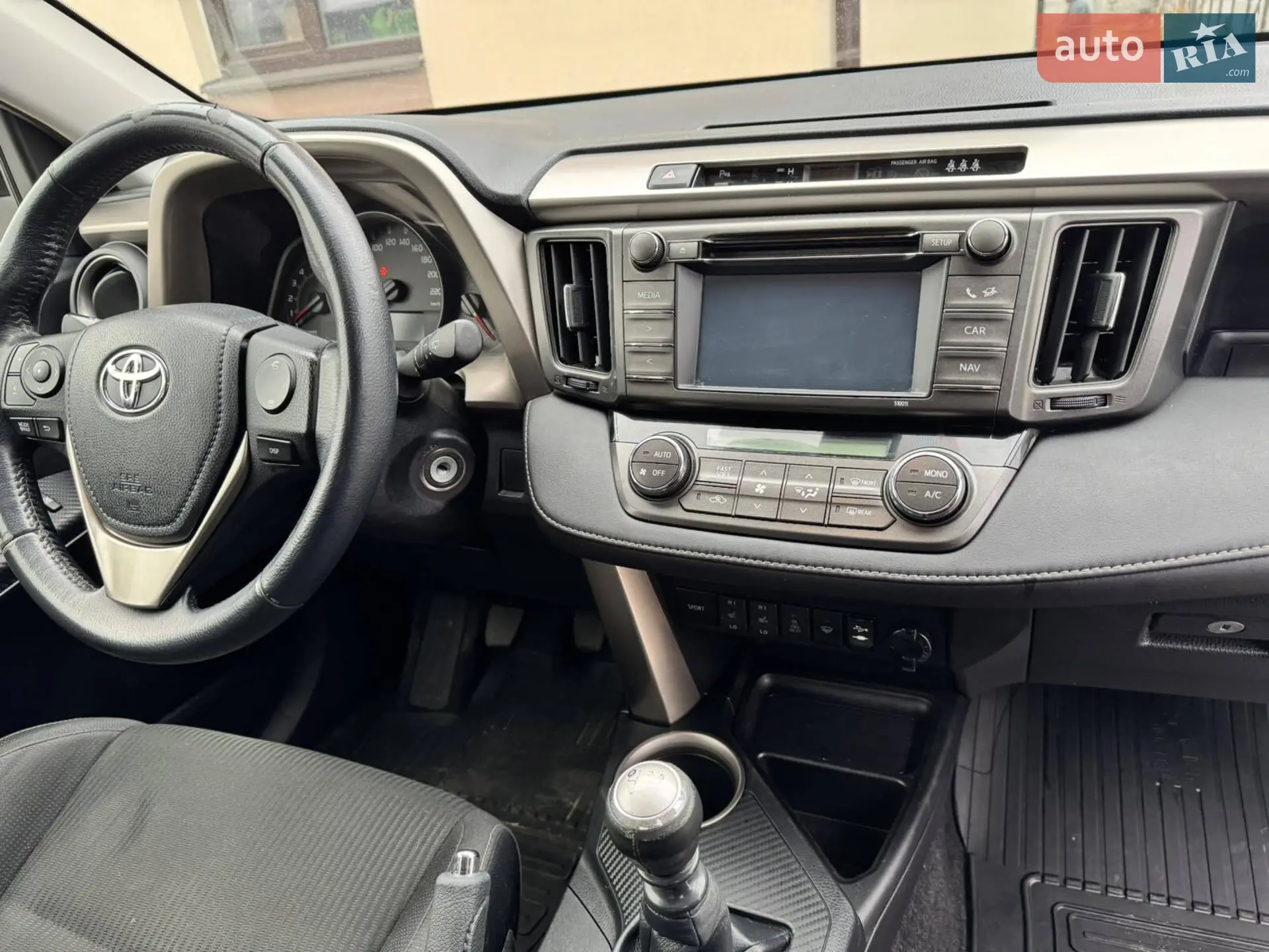 2014 Toyota RAV 4 - мініатюра 7