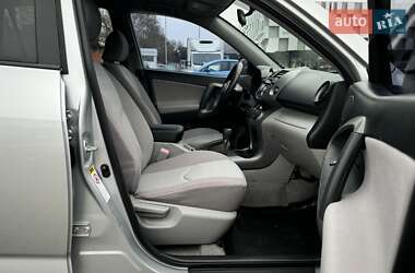 Внедорожник / Кроссовер Toyota RAV4 2006 в Одессе