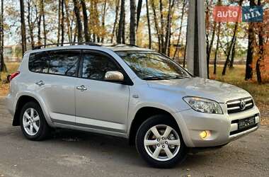 Позашляховик / Кросовер Toyota RAV4 2007 в Охтирці