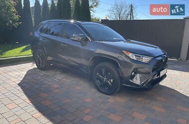 Внедорожник / Кроссовер Toyota RAV4 2019 в Львове