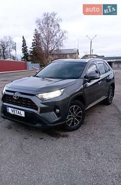 Позашляховик / Кросовер Toyota RAV4 2019 в Валках