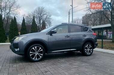 Позашляховик / Кросовер Toyota RAV4 2015 в Києві