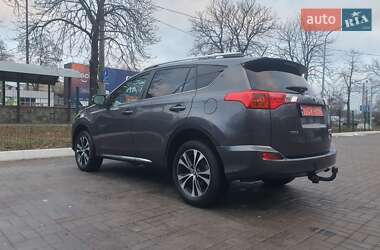 Позашляховик / Кросовер Toyota RAV4 2015 в Києві