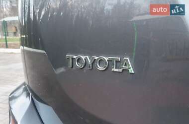 Позашляховик / Кросовер Toyota RAV4 2015 в Києві