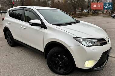 Внедорожник / Кроссовер Toyota RAV4 2014 в Харькове