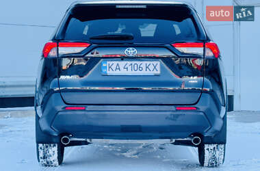 Внедорожник / Кроссовер Toyota RAV4 2023 в Киеве