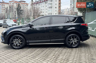 Позашляховик / Кросовер Toyota RAV4 2016 в Києві