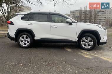 Внедорожник / Кроссовер Toyota RAV4 2019 в Харькове