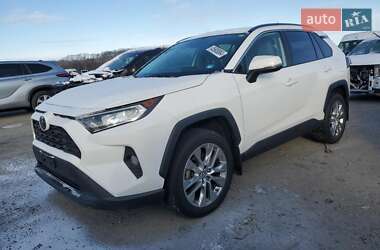 Toyota RAV4 2019