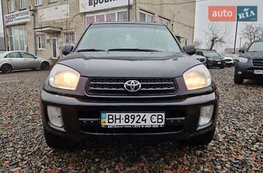 Внедорожник / Кроссовер Toyota RAV4 2002 в Смеле