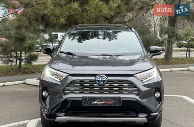 Внедорожник / Кроссовер Toyota RAV4 2021 в Одессе