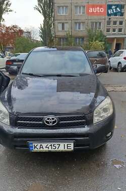 Позашляховик / Кросовер Toyota RAV4 2006 в Києві