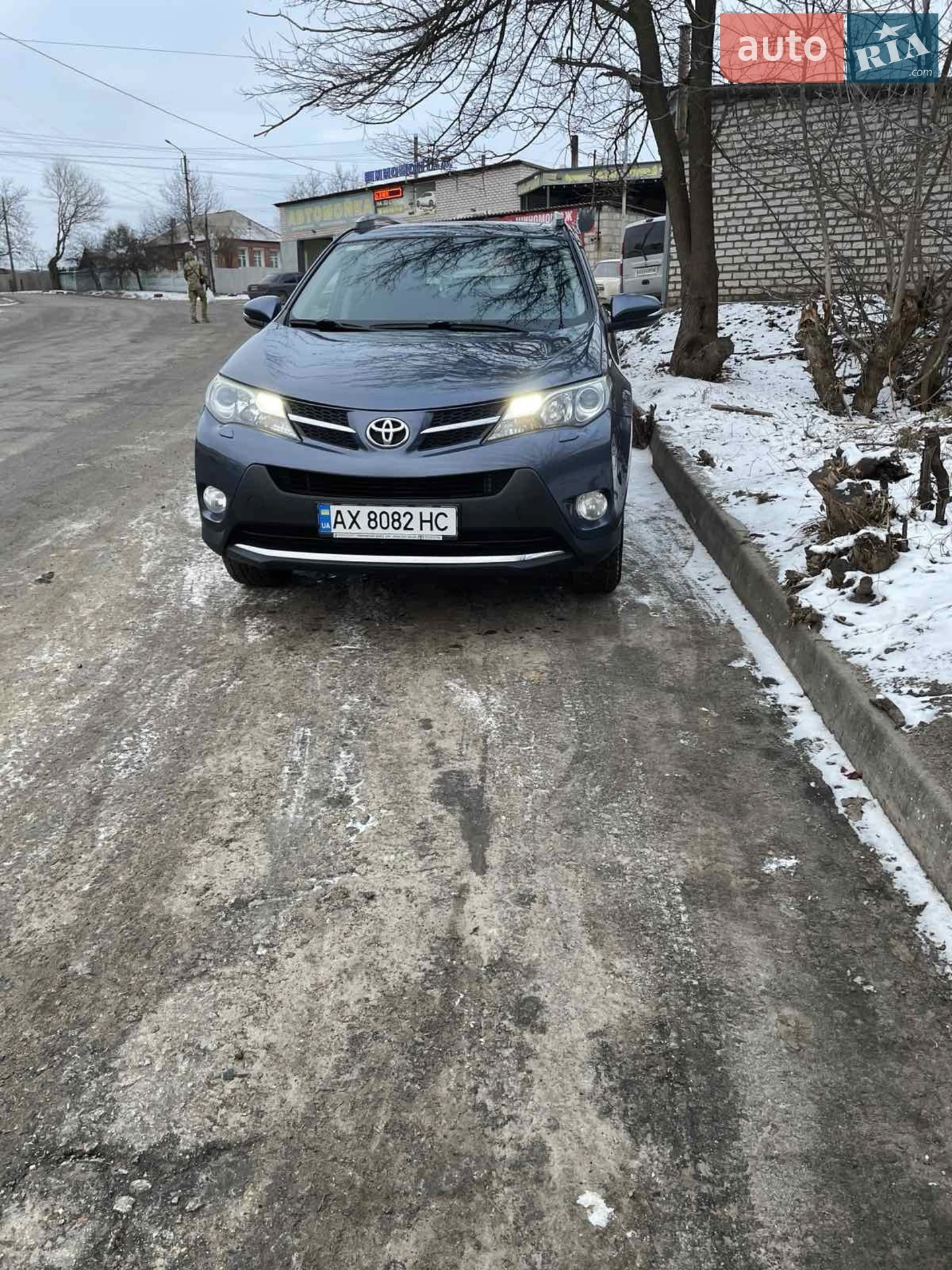 2013 Toyota RAV 4 - мініатюра 15