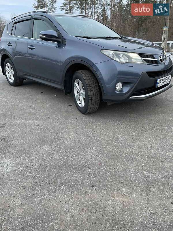 Внедорожник / Кроссовер Toyota RAV4 2013 в Изюме