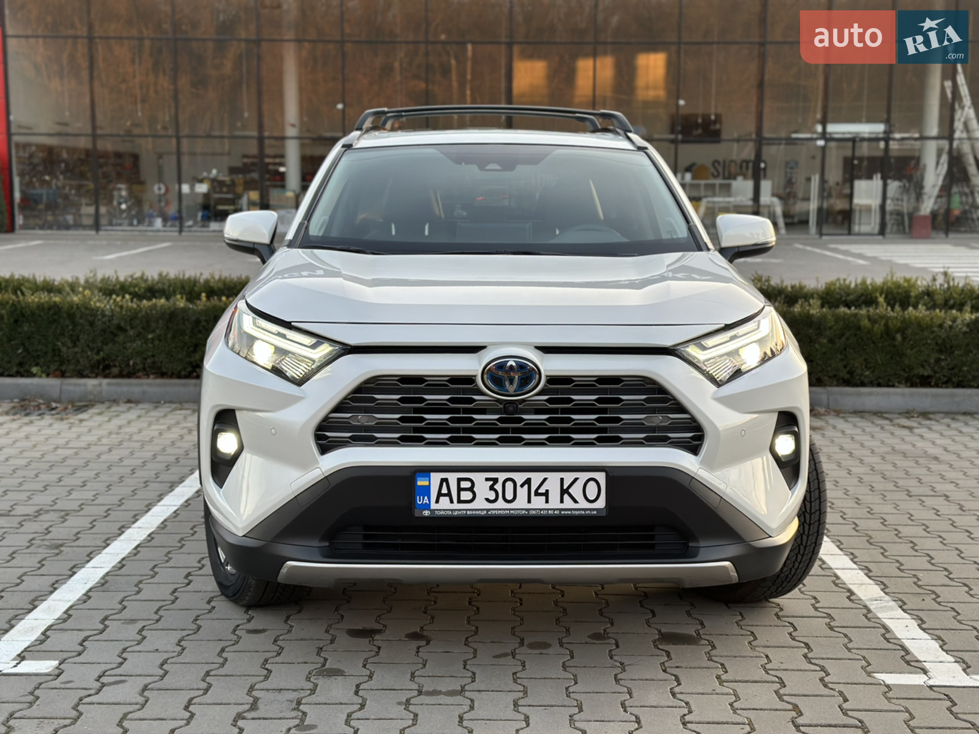 2022 Toyota RAV 4 - мініатюра 10