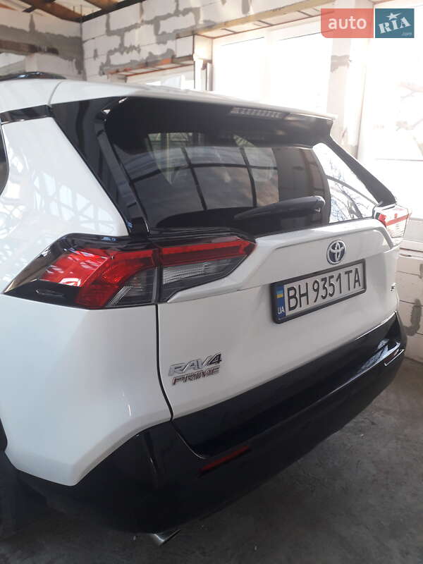 Внедорожник / Кроссовер Toyota RAV4 2021 в Одессе