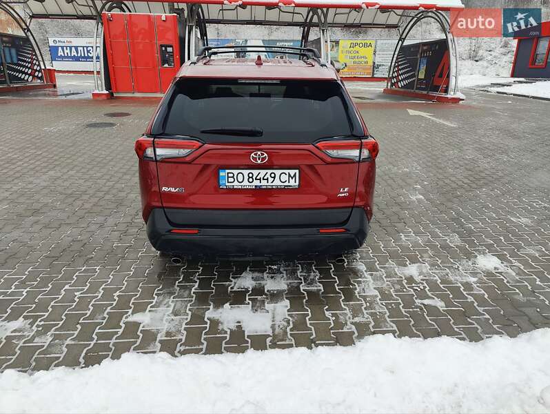 Внедорожник / Кроссовер Toyota RAV4 2019 в Тернополе