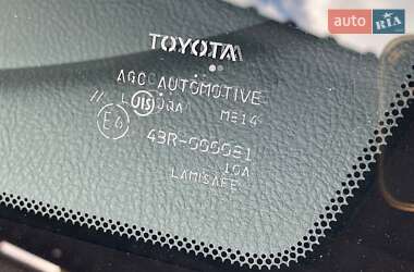 Позашляховик / Кросовер Toyota RAV4 2010 в 