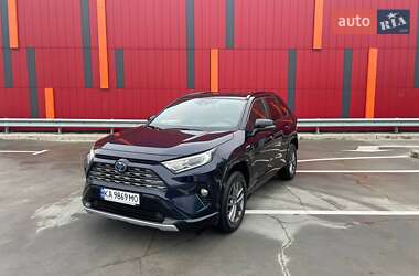 Позашляховик / Кросовер Toyota RAV4 2020 в Києві