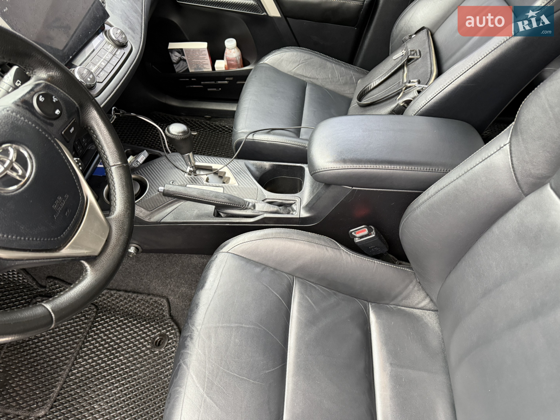 2014 Toyota RAV 4 - мініатюра 16