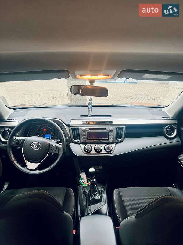 Внедорожник / Кроссовер Toyota RAV4 2013 в Днепре