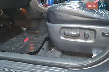 Внедорожник / Кроссовер Toyota RAV4 2012 в 