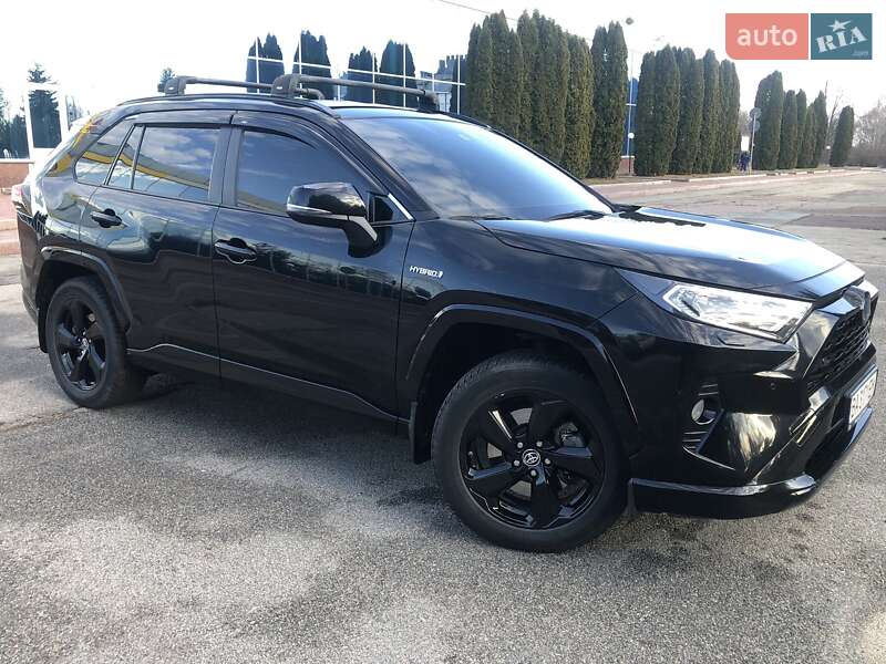 Позашляховик / Кросовер Toyota RAV4 2021 в Кропивницькому