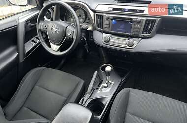 Позашляховик / Кросовер Toyota RAV4 2013 в Харкові