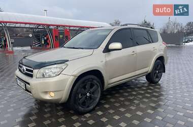 Позашляховик / Кросовер Toyota RAV4 2007 в Полтаві