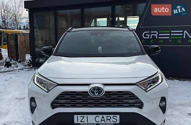 Позашляховик / Кросовер Toyota RAV4 2021 в Львові