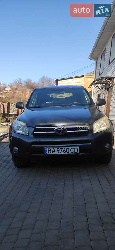 Позашляховик / Кросовер Toyota RAV4 2007 в Умані