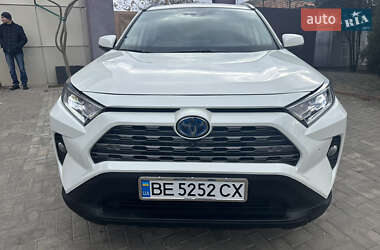 Позашляховик / Кросовер Toyota RAV4 2021 в Миколаєві