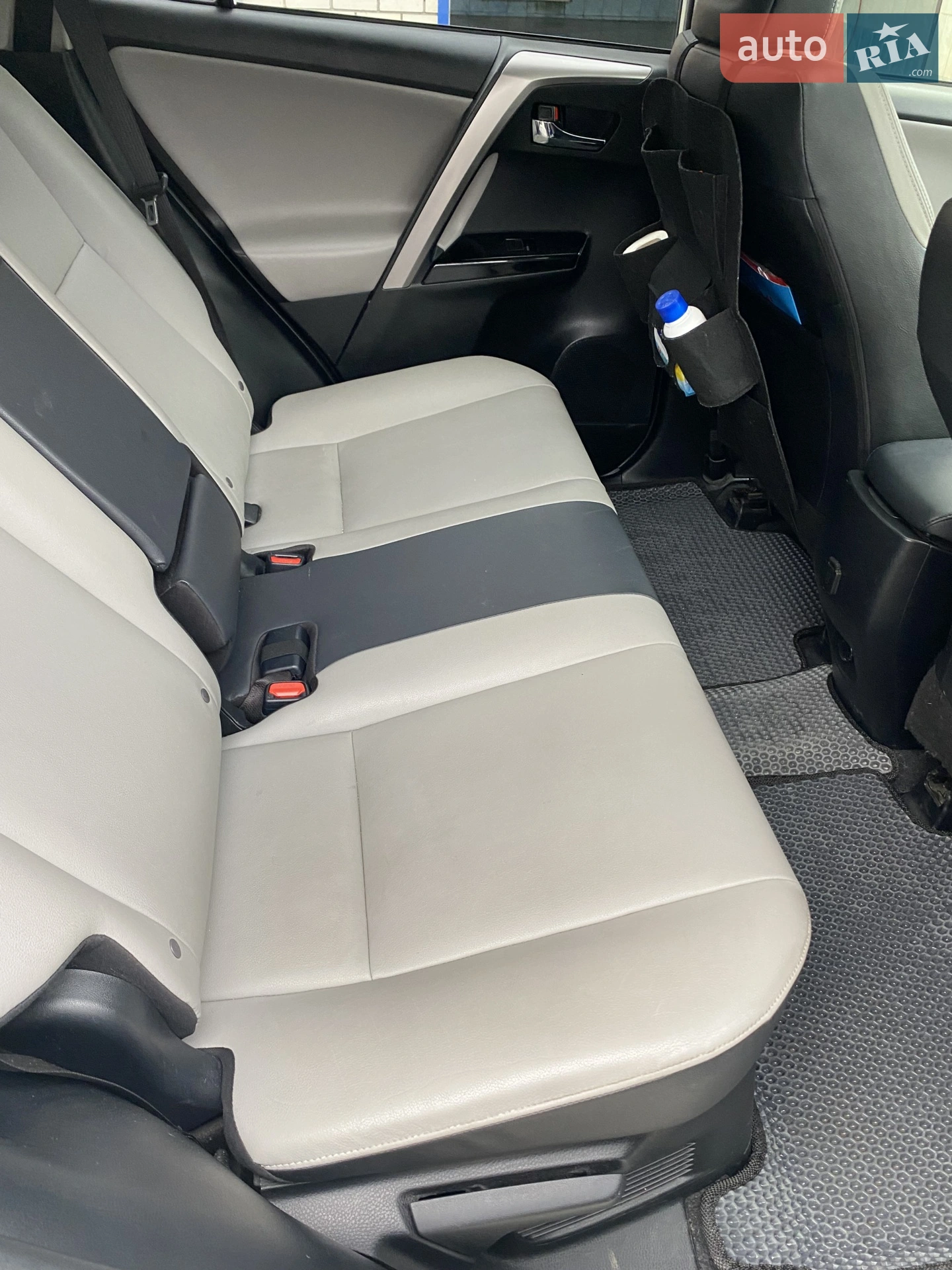 2018 Toyota RAV 4 - мініатюра 7