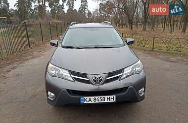 Позашляховик / Кросовер Toyota RAV4 2015 в Києві