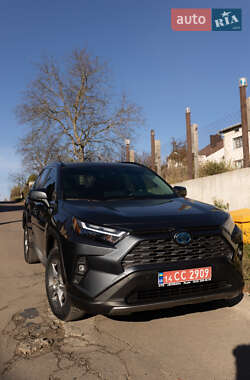 Внедорожник / Кроссовер Toyota RAV4 2022 в 