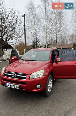 Внедорожник / Кроссовер Toyota RAV4 2009 в Смеле