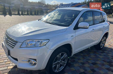 Позашляховик / Кросовер Toyota RAV4 2011 в Полтаві