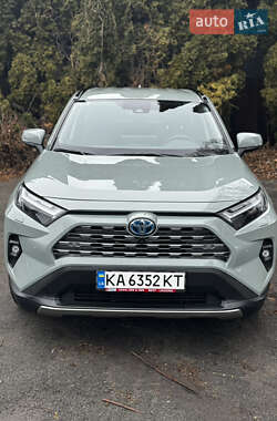 Позашляховик / Кросовер Toyota RAV4 2023 в Києві