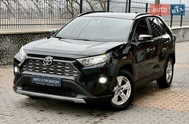 Позашляховик / Кросовер Toyota RAV4 2019 в Білій Церкві