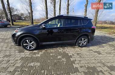 Позашляховик / Кросовер Toyota RAV4 2018 в Кіцмані