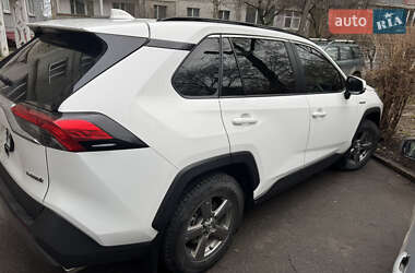 Позашляховик / Кросовер Toyota RAV4 2021 в Хмельницькому