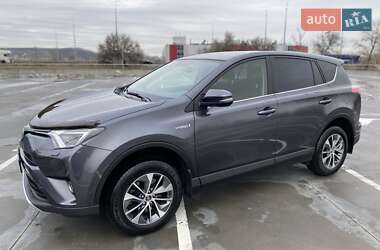 Позашляховик / Кросовер Toyota RAV4 2018 в Києві