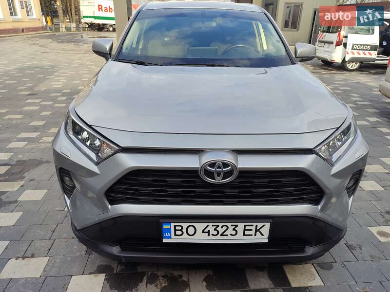 Toyota RAV4 2019