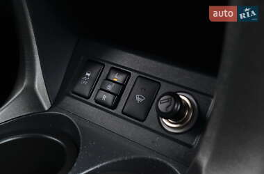 Внедорожник / Кроссовер Toyota RAV4 2011 в 