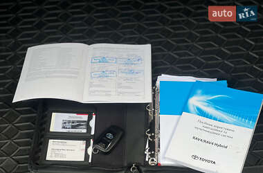 Внедорожник / Кроссовер Toyota RAV4 2020 в Рокитном