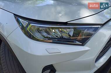 Позашляховик / Кросовер Toyota RAV4 2019 в Києві