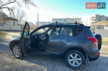 Позашляховик / Кросовер Toyota RAV4 2008 в 
