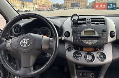 Внедорожник / Кроссовер Toyota RAV4 2008 в Харькове