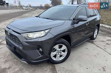 Внедорожник / Кроссовер Toyota RAV4 2019 в Харькове